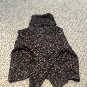 Zara knit turtleneck. Never worn before. Size small